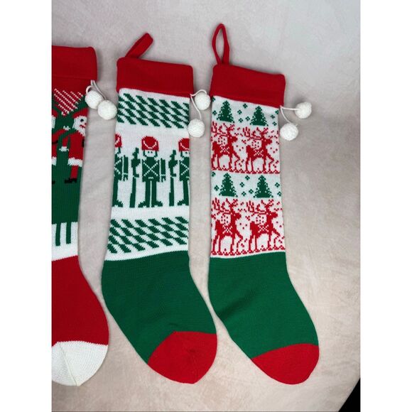 Vintage Knit Stocking Set of 4 Kitschy Patterns 1980s 1990s Christmas - Picture 3 of 8